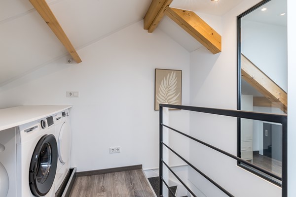 Foto - Te koop: Instapklare gemoderniseerde geschakelde 2 onder 1 kap woning in Simpelveld